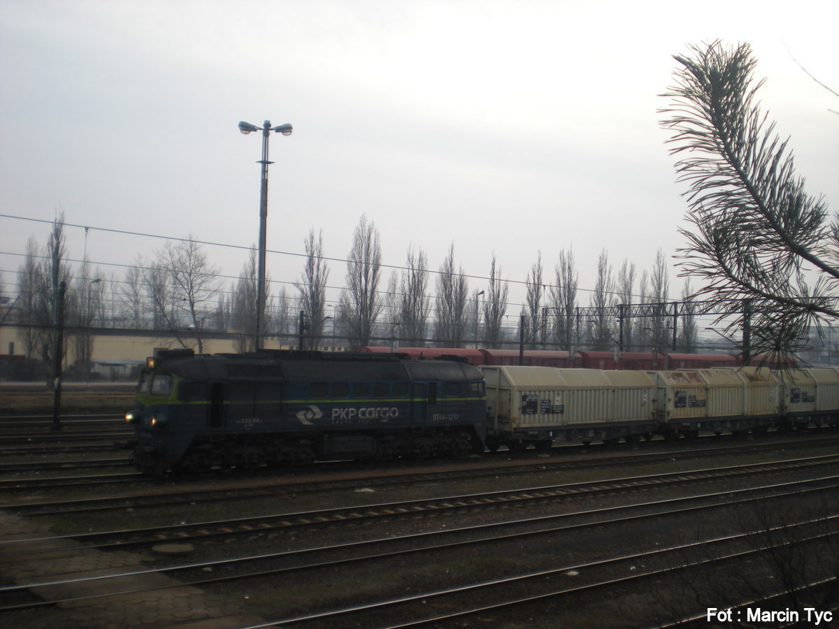 ST44-1210 / 92 51 3 630 074-4 (ex ST44-818)